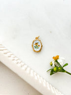Handpainted Charm Striped Daisy