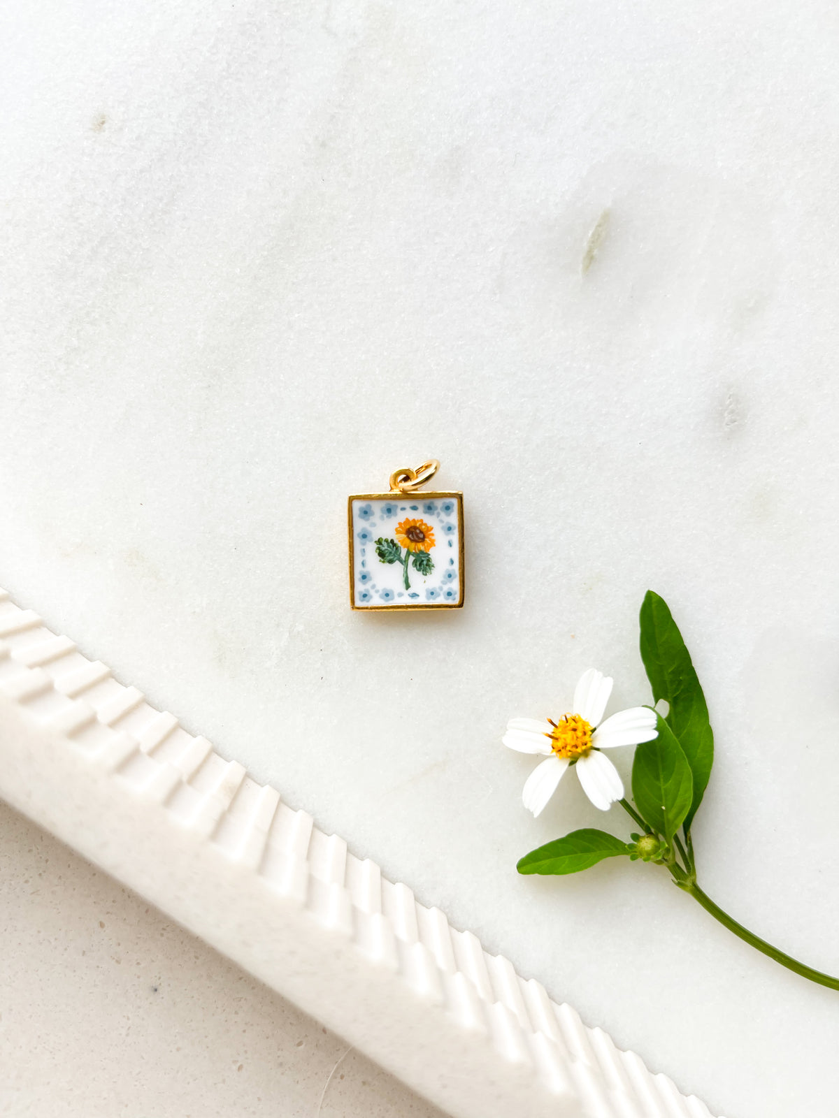 Handpainted Charm Sunflower Tile