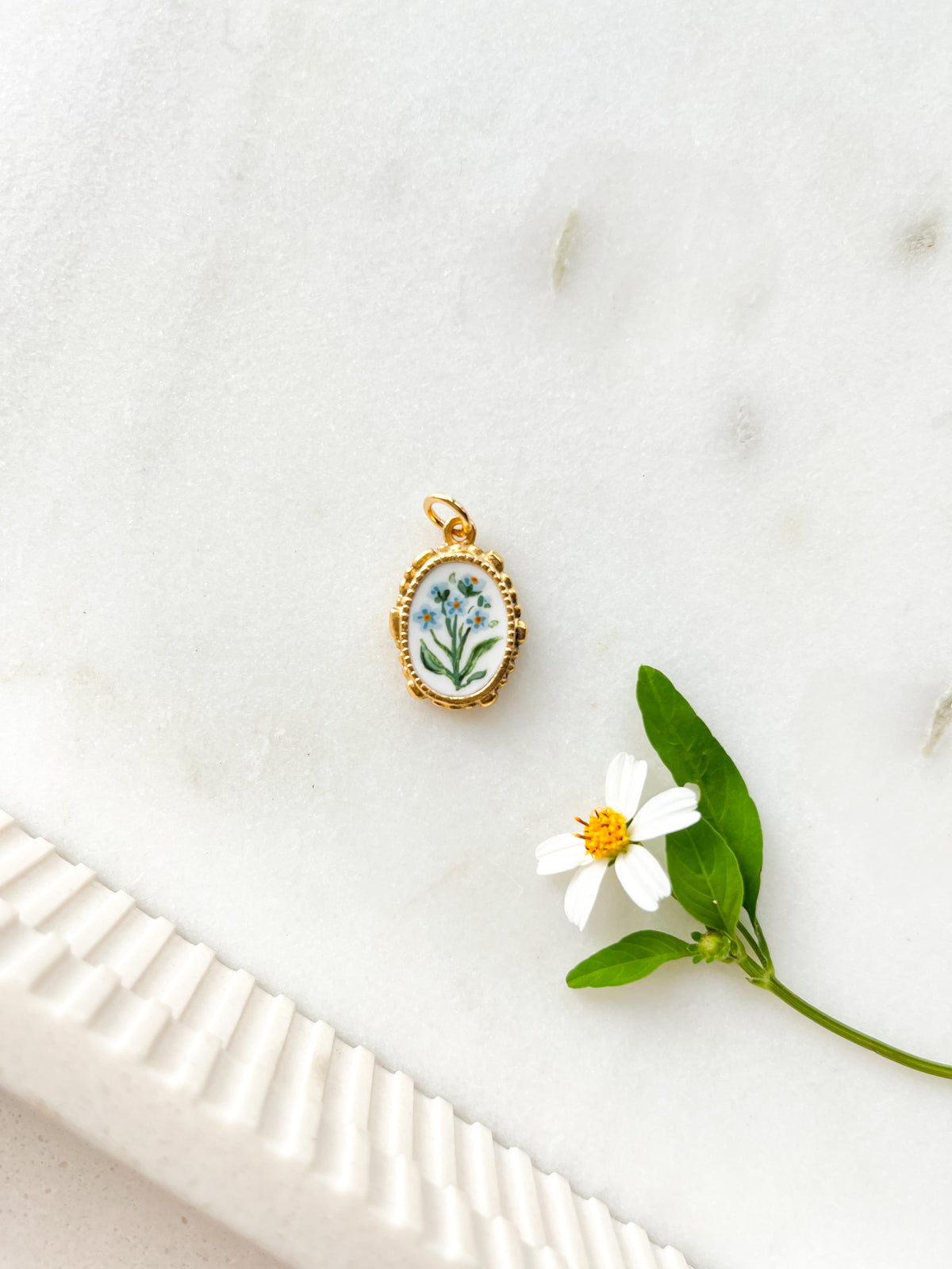 Handpainted Charm Forget Me Not
